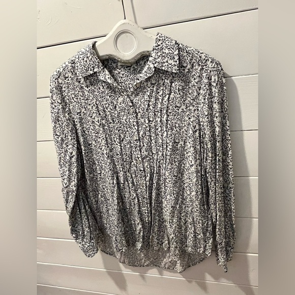 JANE & DELANCEY White and black floral blouse size M - Picture 5 of 10